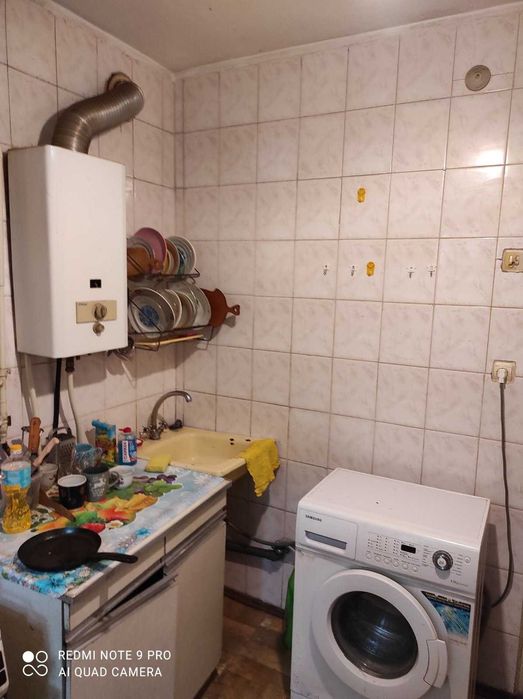 Продається двохкімнатна квартира в центрі міста