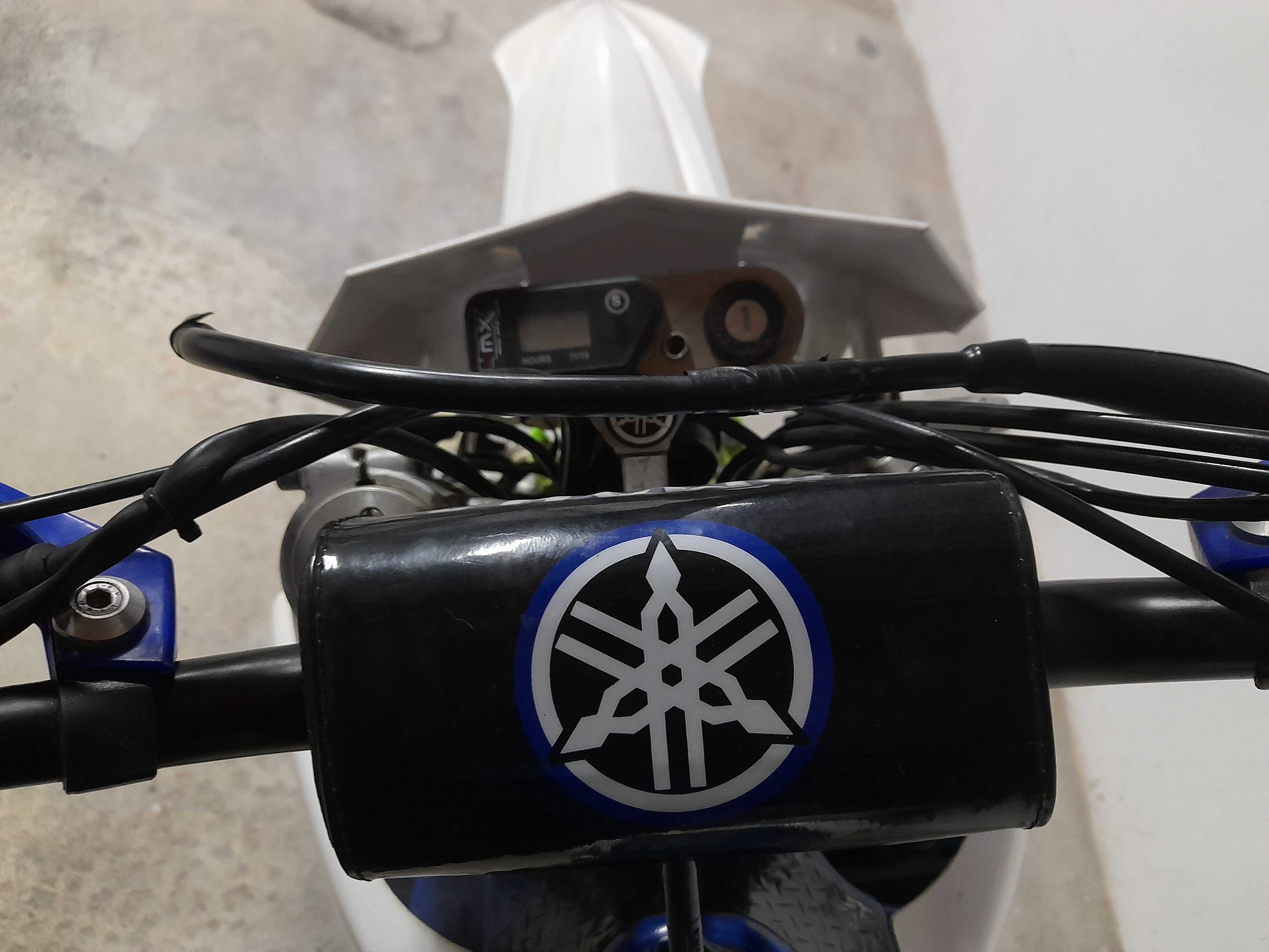 yamaha   yzf 400