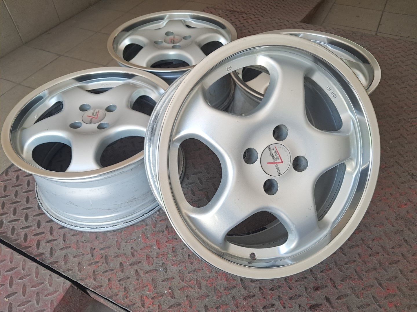 Alufelgi 16 4x100 Polerka Rant VW Toyota Renault