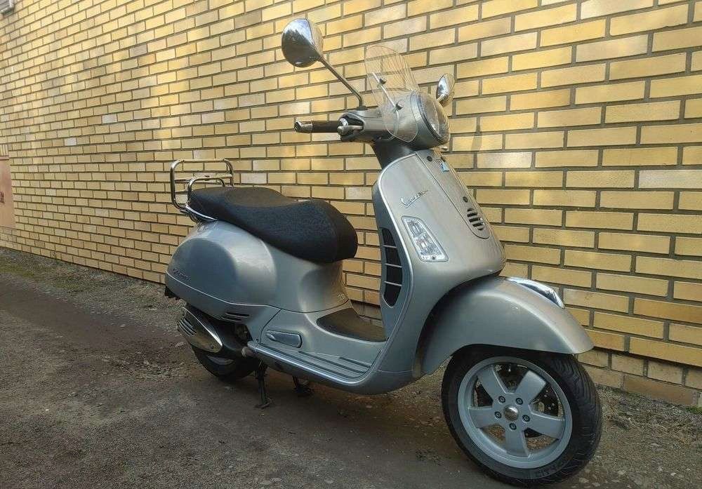 Piaggio Vespa Piaggio Vespa
