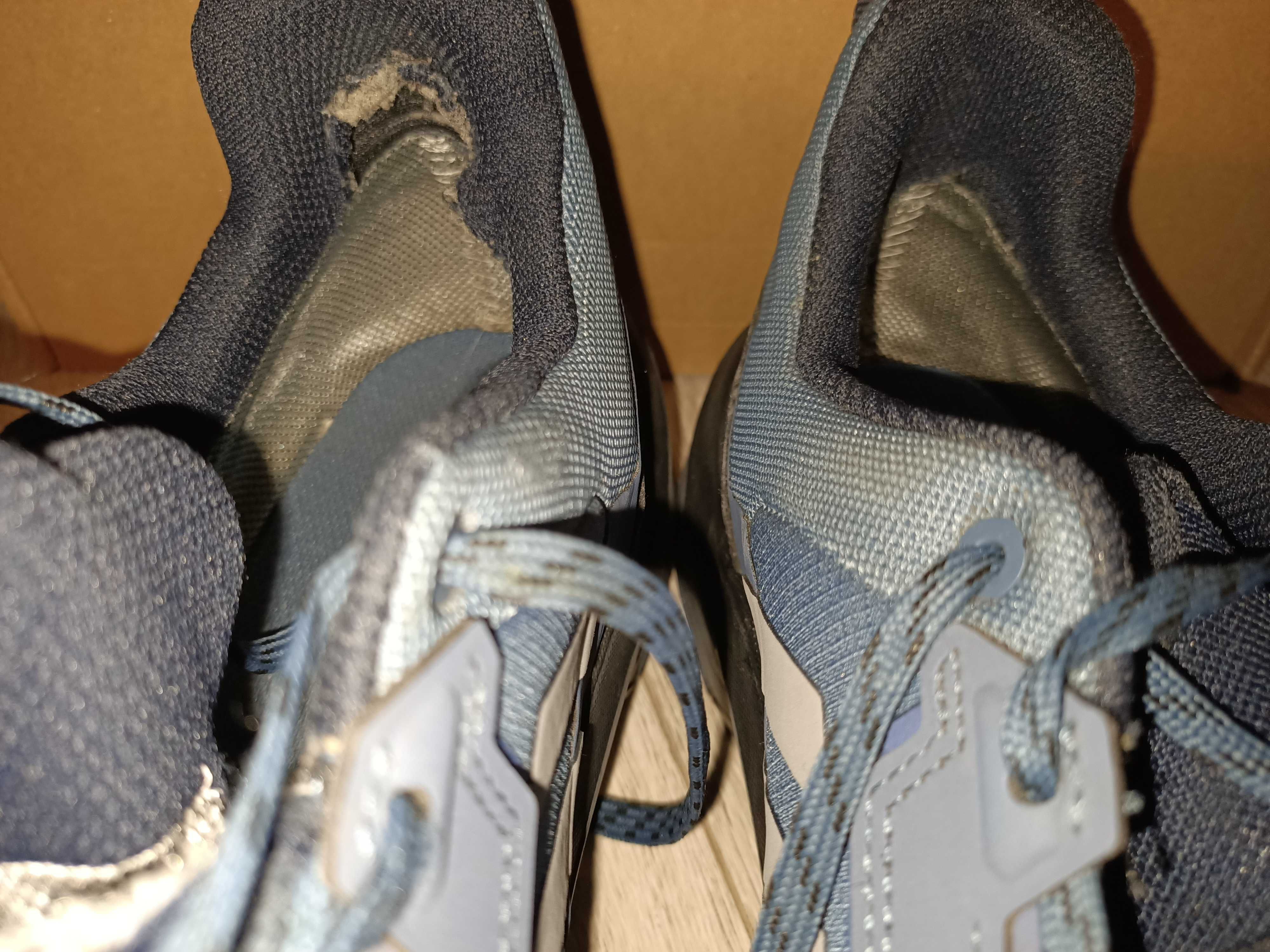 Adidas Terrex AX4 GTX HP7397 buty trekkingowe męskie, rozm. 45 1/3