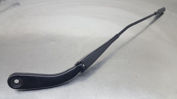 Haste / braço de escova limpa vidros frente direita BMW 1 (F20)