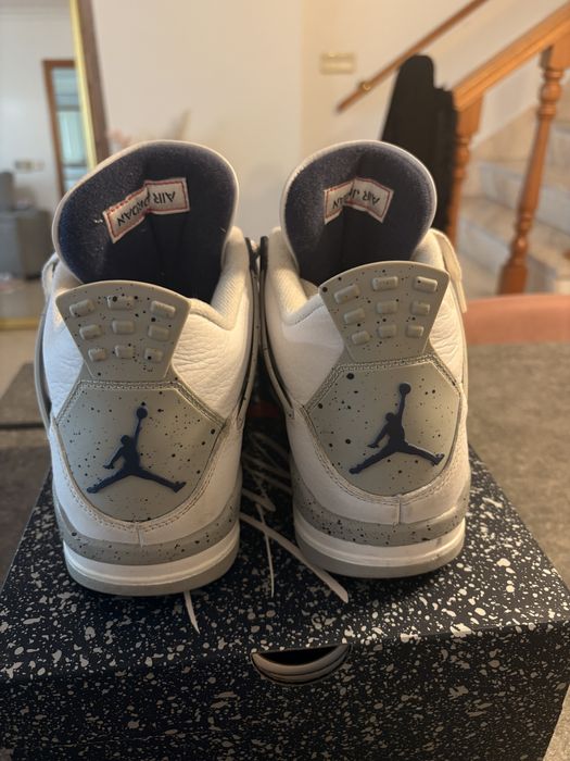 Jordan IV “Midnight navy”