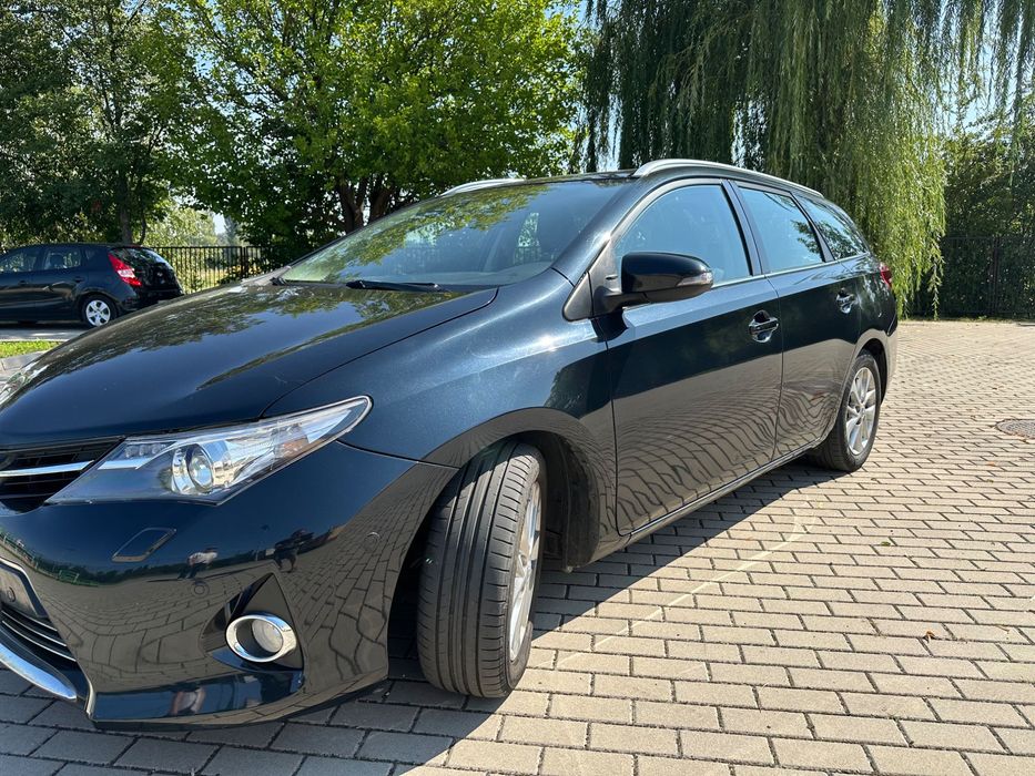 TOYOTA AURIS II, 2,0 Diesel D-4D, bogata wersja