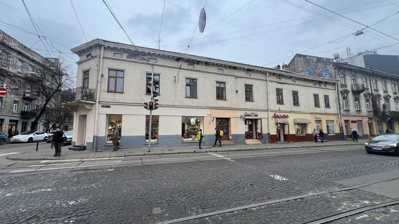 Оренда приміщення вул.І. Франка ( Центр,на перехресті з К. Левицького)