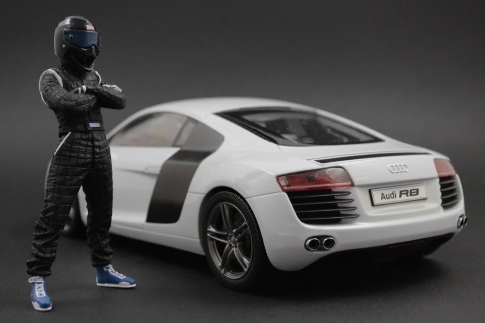 The STIG (3) czarny Figurka 1:18 Kyosho Ferrari Enzo BBR Top Gear RAR