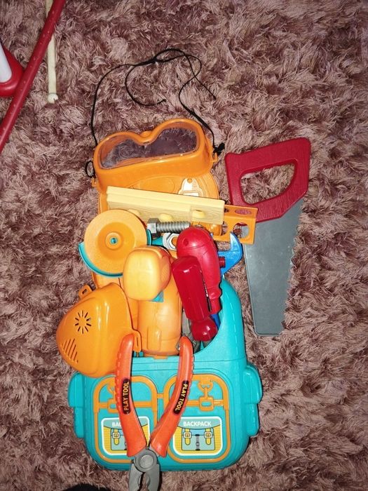 Игрушки разные для детей  на выбор