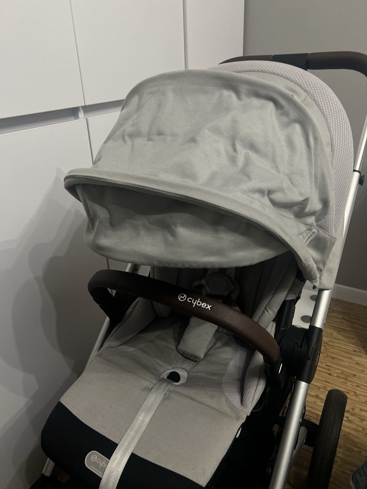 Cybex balios s lux 2024