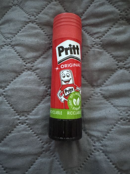 Klej w sztyfcie Pritt Original