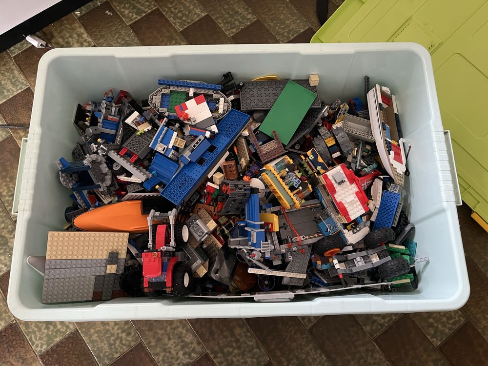 Caixa de legos variados