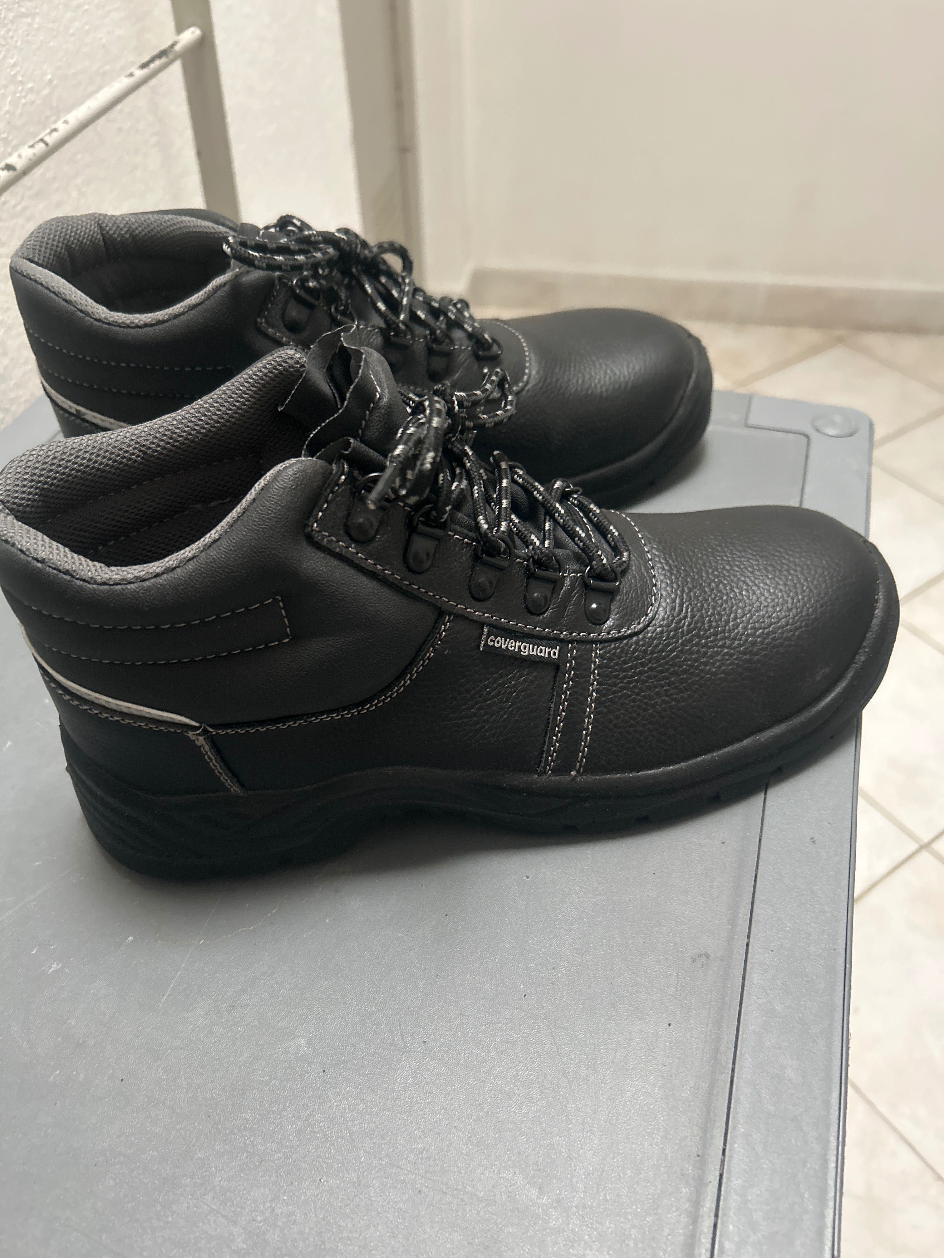 Botas 44 biqueira aço Coverguard
