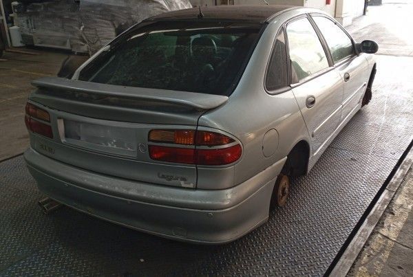 Para Peças Renault Laguna I (B56_, 556_)