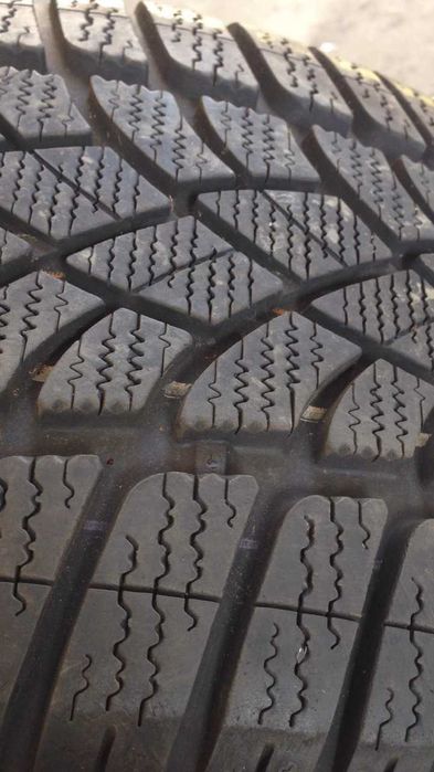 Данлоп 225/40/18 Bridgestone Blizzak VRX  вибір шины резина