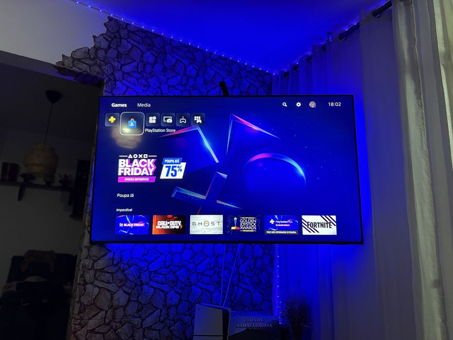 PS5 848gb com 3 comandos