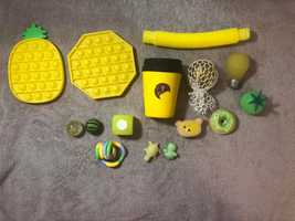 Zestaw żółtych figet toys 15 szt edukacyjne manualne popit
