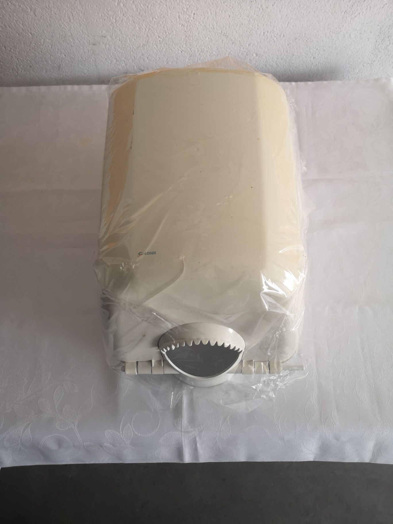 Dispensador de papel mecha