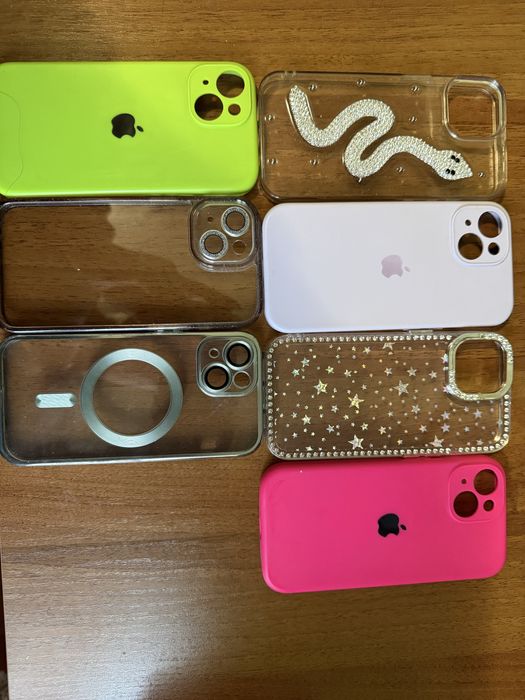 Продам чехли на iPhone 15