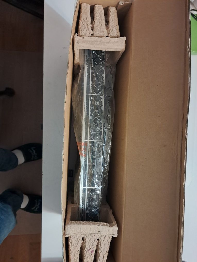 Behringer Multigate PRO XR4400 Expander/bramka.  Jak Nowa.