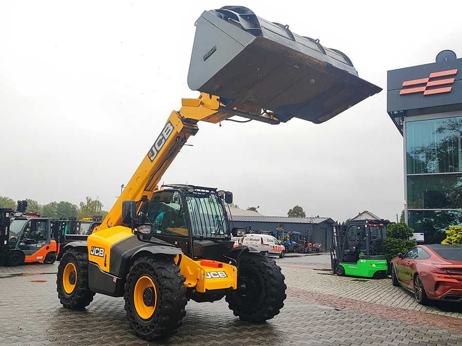 Ładowarka teleskopowa JCB 541-70 | 5457h | 2018r 7m 4t jak CAT Manitou