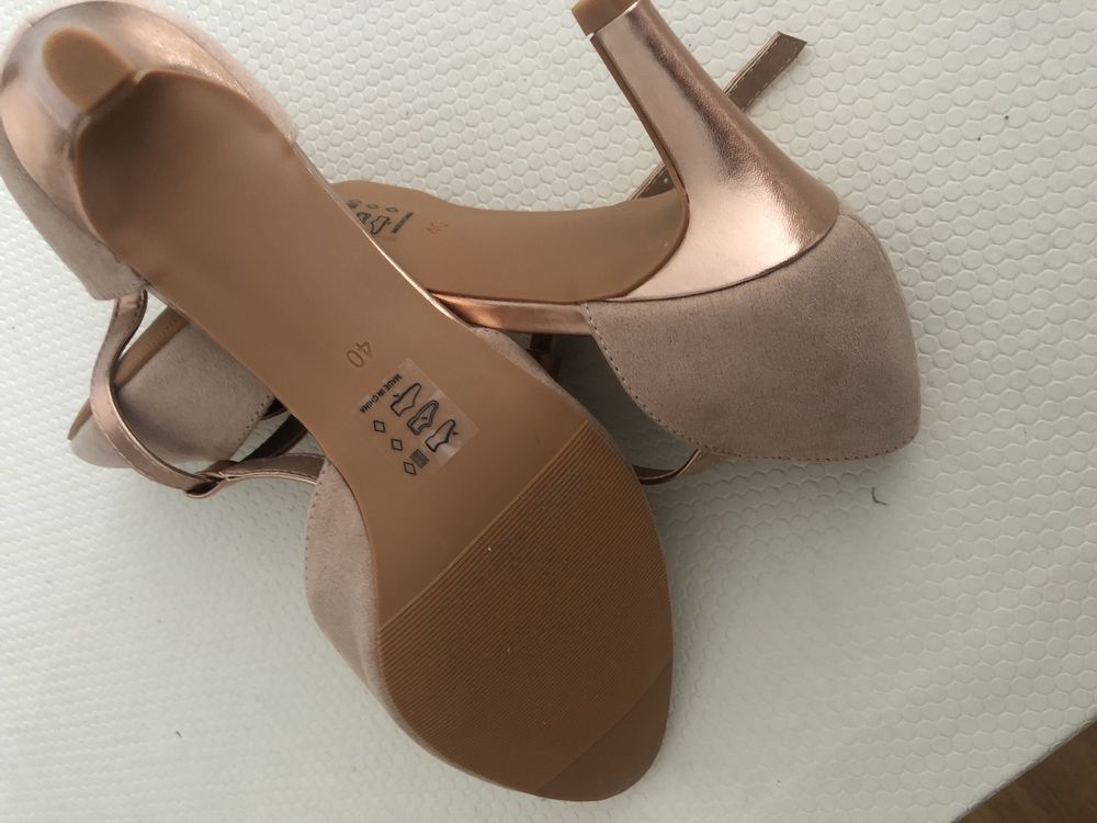 Sapatos rosa nude 40