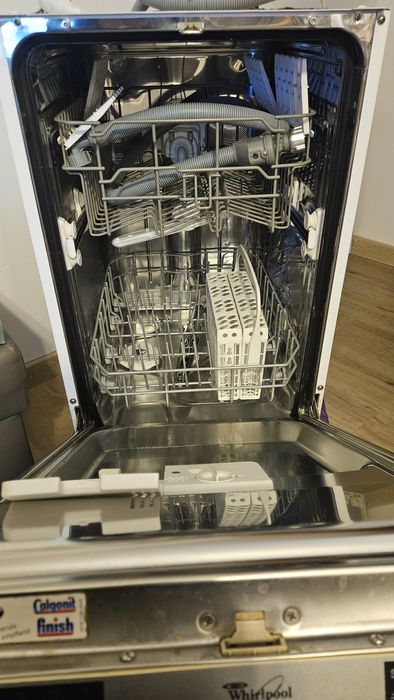 Zmywarka Whirlpool do zabudowy 100% sprawna
