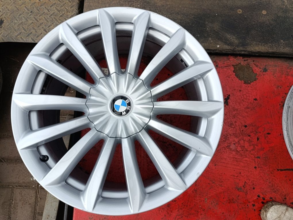 5x112 Alufelgi 19 BMW G30 G31 G11 styl 620 8.5x19 et 25 komplet