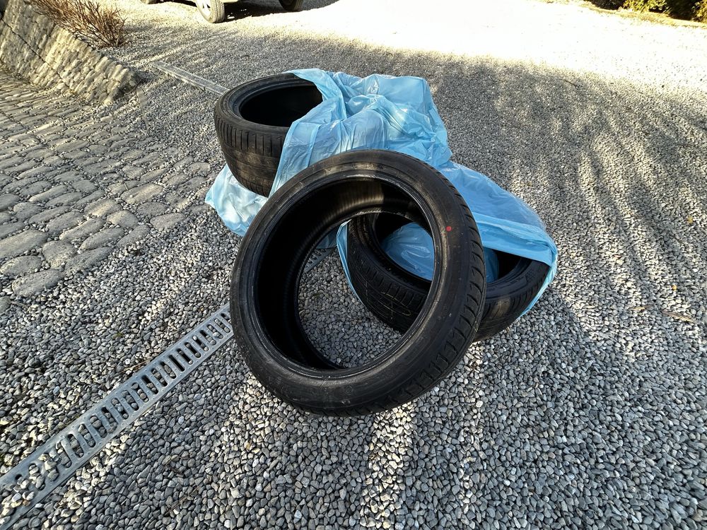 Bridgestone turanza 245/40 r19