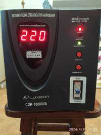 Продам мощный стабилизатор напряжения Luxeon CDR-10000VA-10 Киловатт
