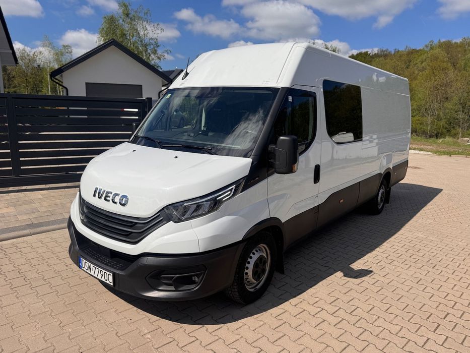 Iveco Daily  Brygadówka 7miejsc, salon Polska, bez najmniejszych uszkodzeń.