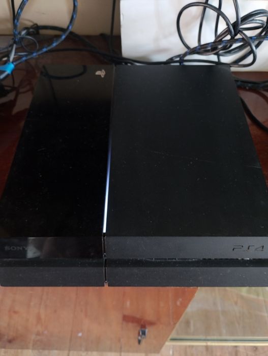 Vendo Playstation 4