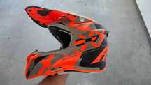 Kask motocyklowy na crossa enduro