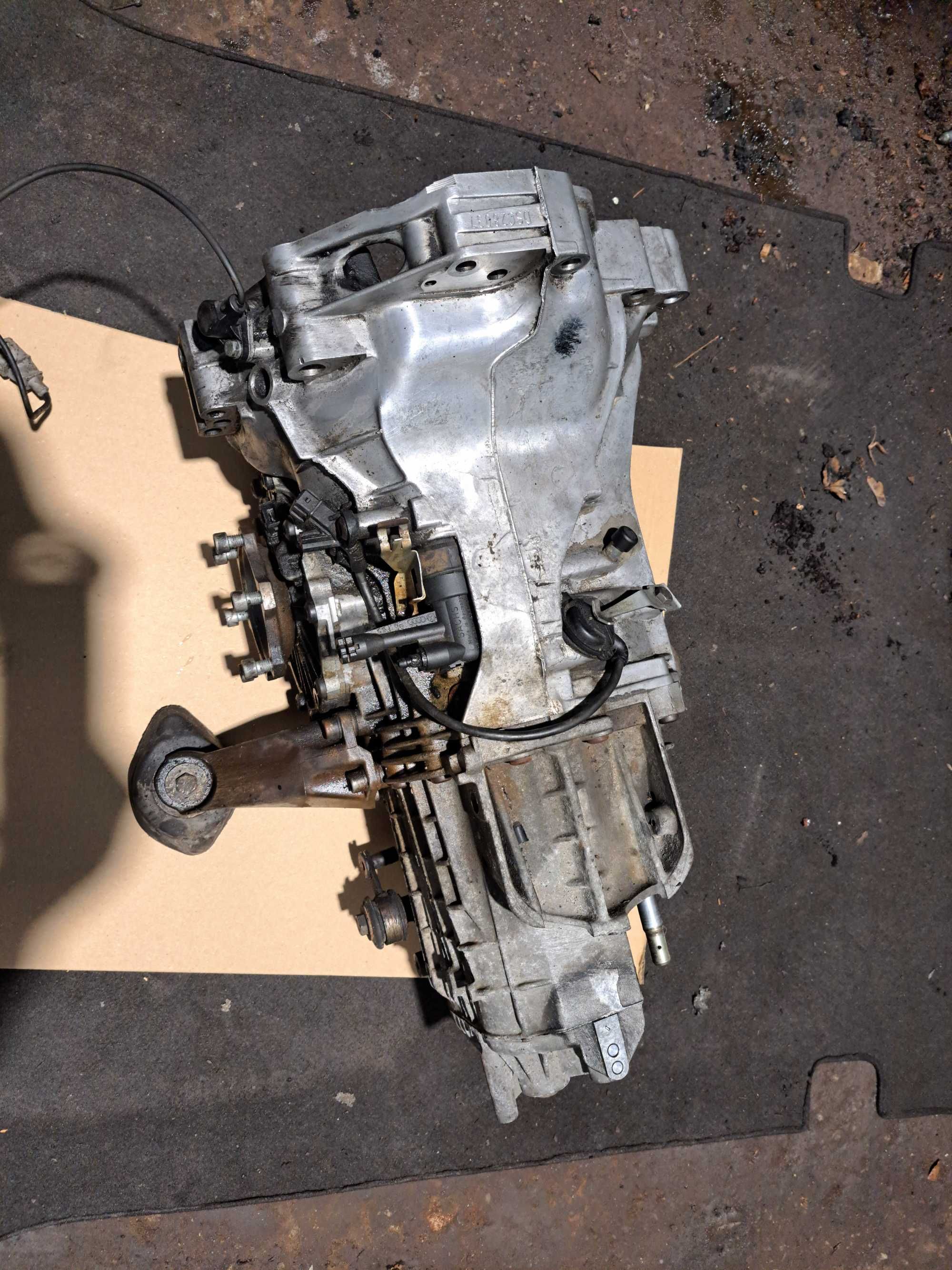 Skrzynia biegów Audi A6 C5 A4 B5 2.4 V6 DSC