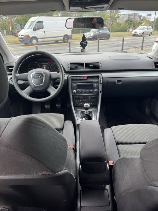 Na sprzedaż Audi A4 2.0D/nowy rozrząd/zero rdzy/alu felga/6 biegów