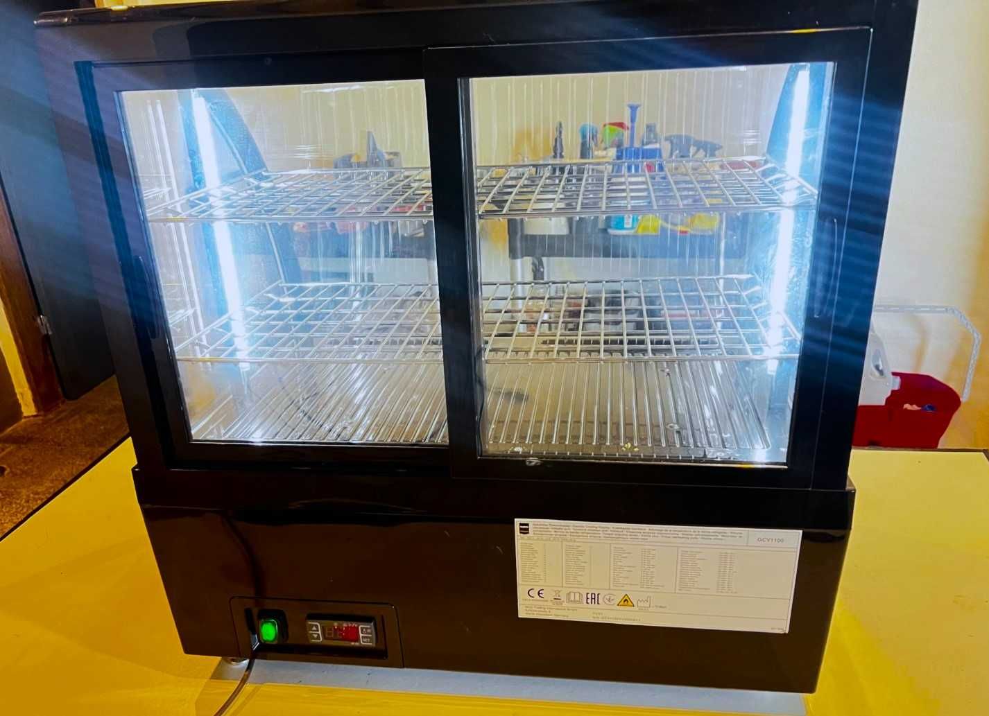 Vitrine Refrigeradora 100L, 200W