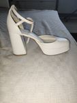 Deichmann r 39 raz ubrane