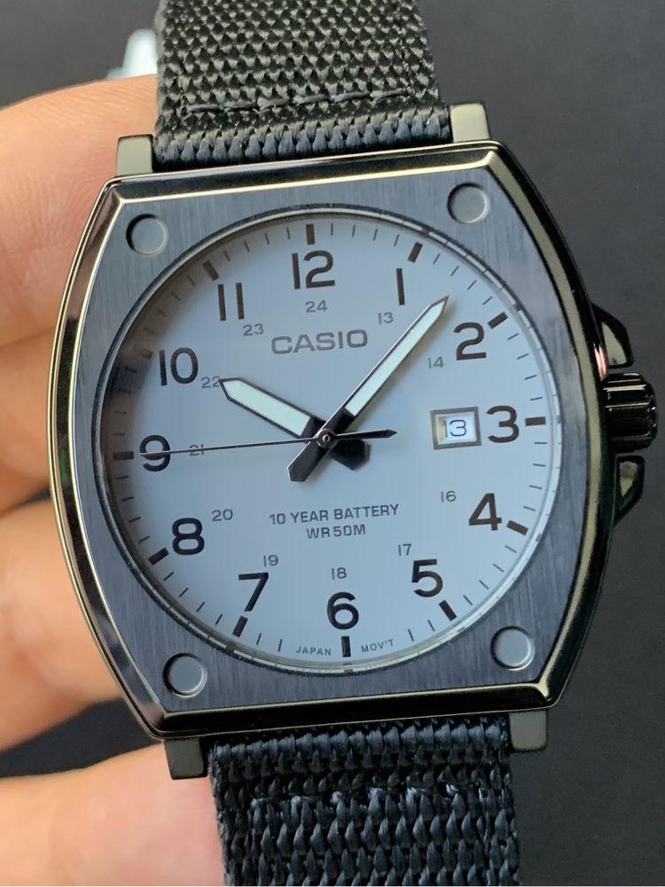 Годинник чоловічий Casio MTP-E715C-8 Оригінал Гарантія Часы мужские