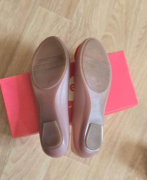 СердеШні балетки Melissa з ароматом жуйки