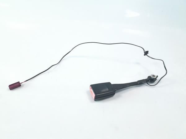 Encaixe de cinto frente esquerdo FORD Fiesta VI (CB1, CCN)