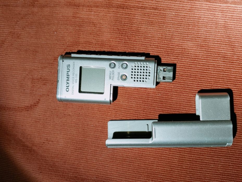 Цифровой диктофон Olympus ws 100