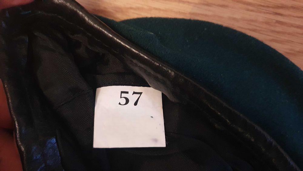 Beret zielony rozm. 57