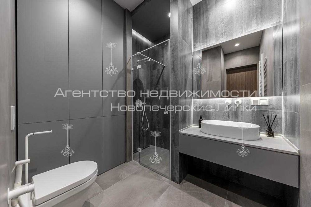 Оренда розкішної 4-к кв. 130м2 - А. Верхогляда (Драгомирова), 15Б