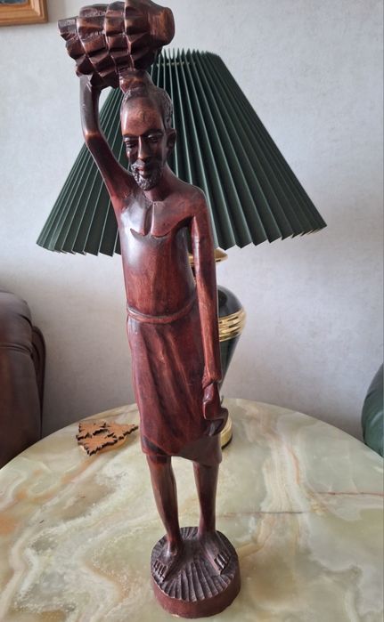 Витончені 4 дерев'яні  фігури колекційні