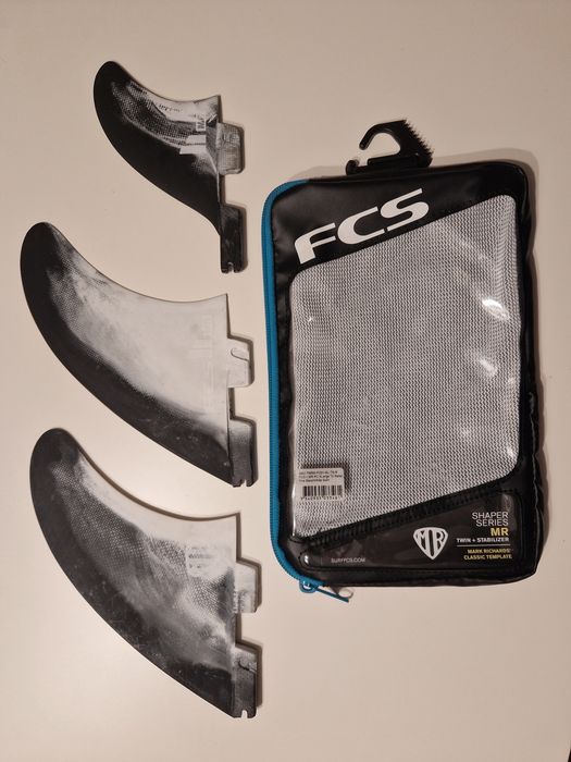 Quilhas FCS II Mark Richards Twin + Stabiliser Fin Set