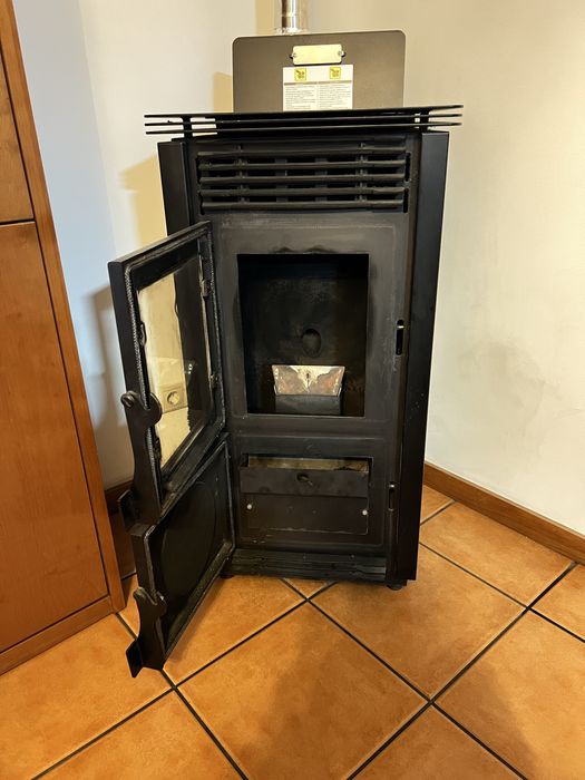 Salamandra pellets METLOR