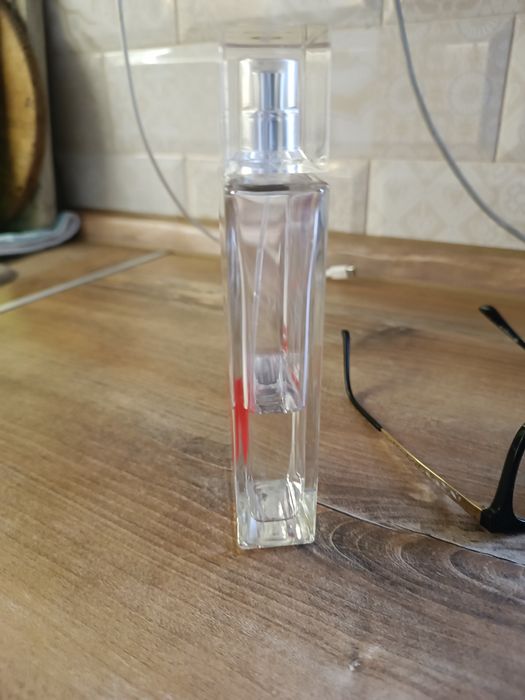 Парфуми Armand basi in red