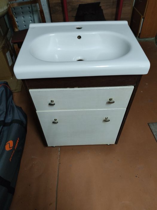 Тумба з умивальником ширина 60 глибина 44,5 висота 85