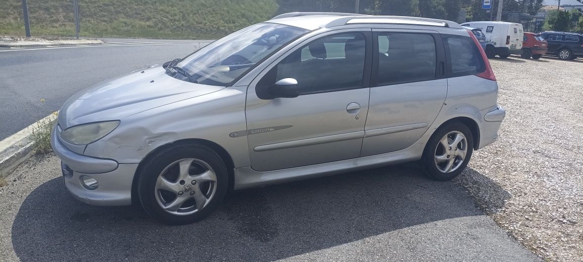 Peugeot 206 SW ano 2004