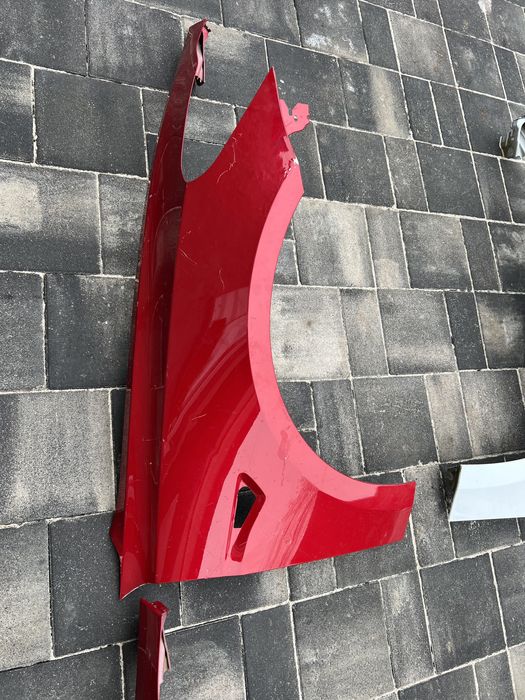 Tesla Model 3 Крылья Крыло левое правое, оригинал бу, в наличии.