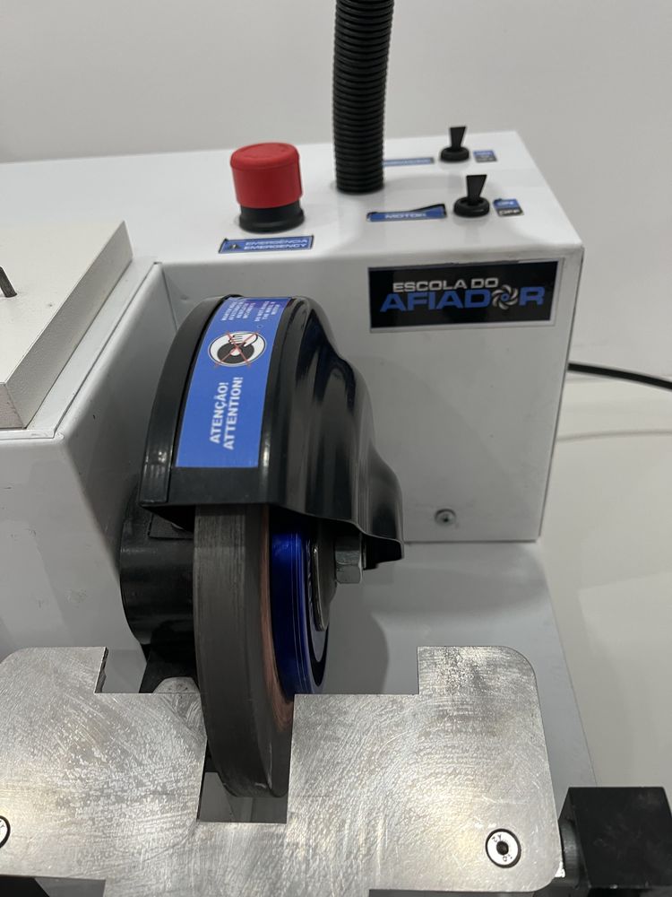 Maquina afiadora de alicates Result
