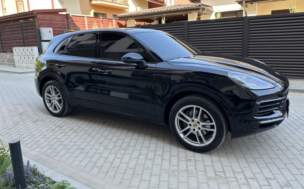 Porsche  cayenne matrix
